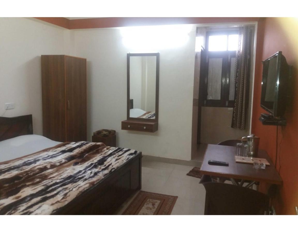 Hotel Rock Stone Masuri Exterior foto